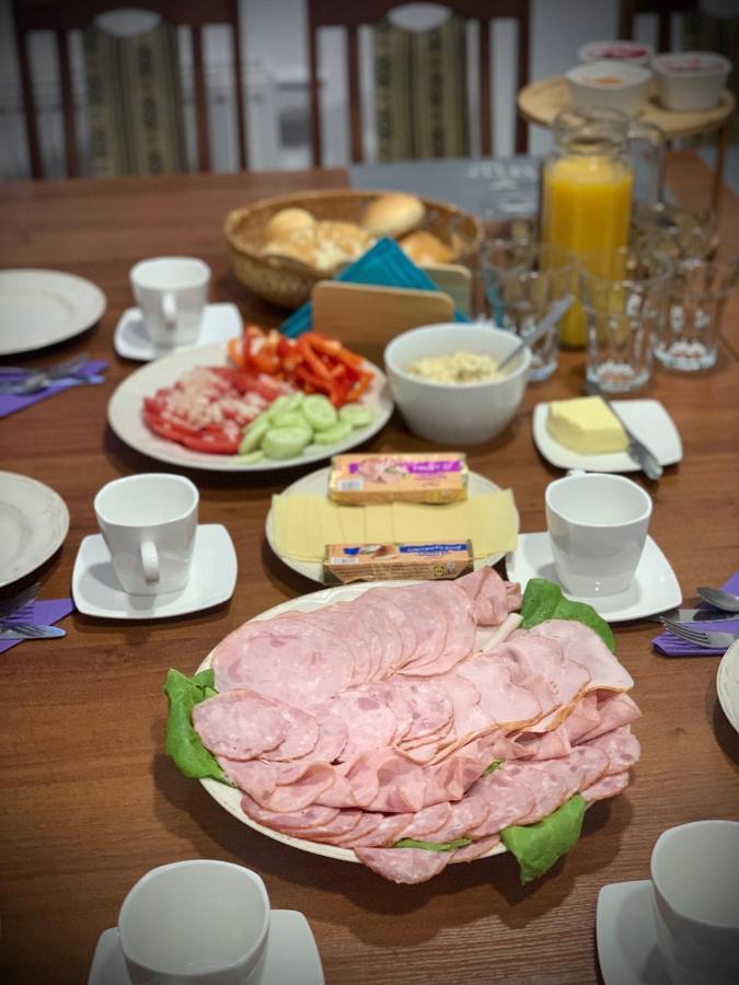Hostel Sportowa Płońsk Екстериор снимка