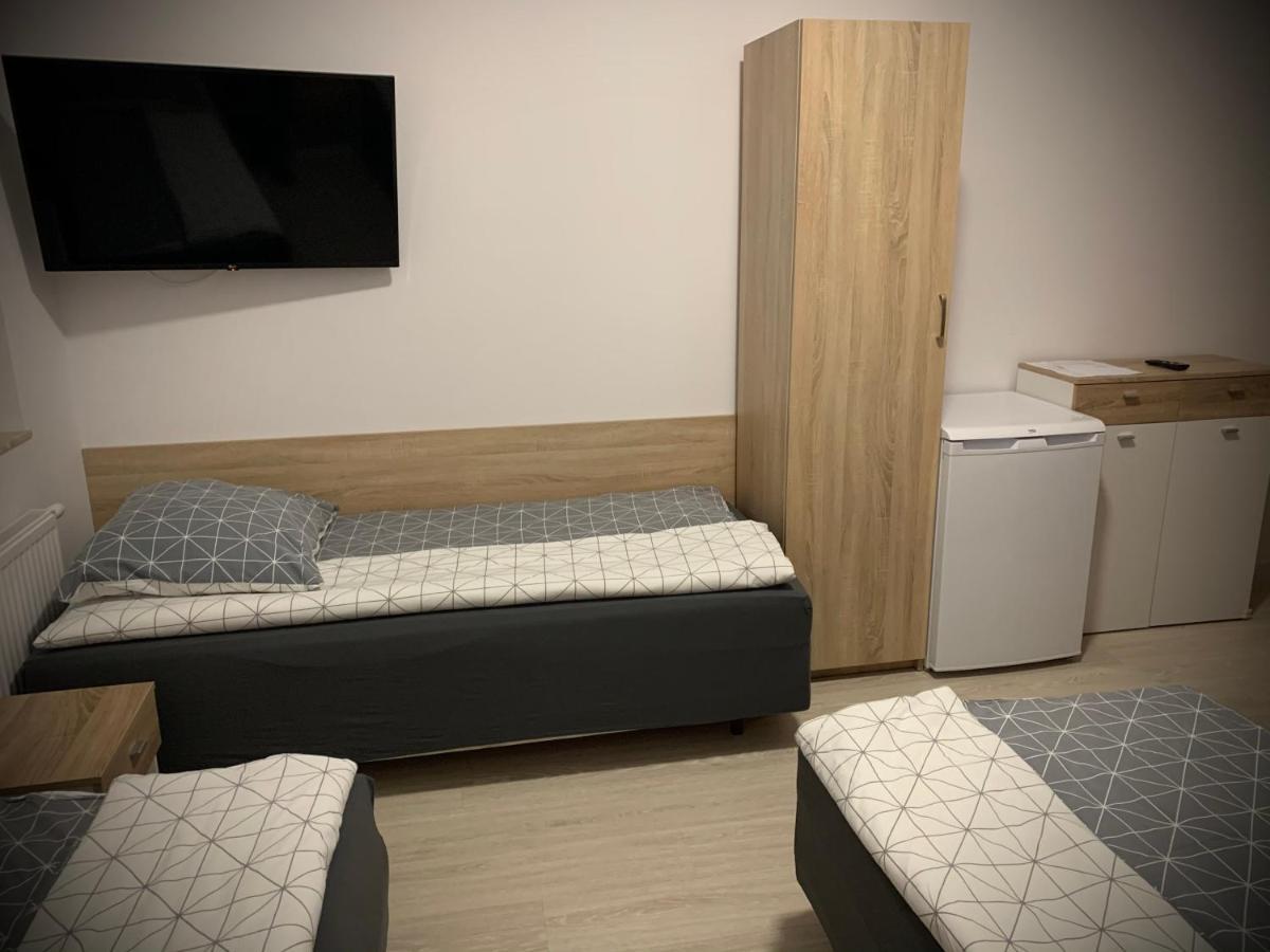Hostel Sportowa Płońsk Екстериор снимка