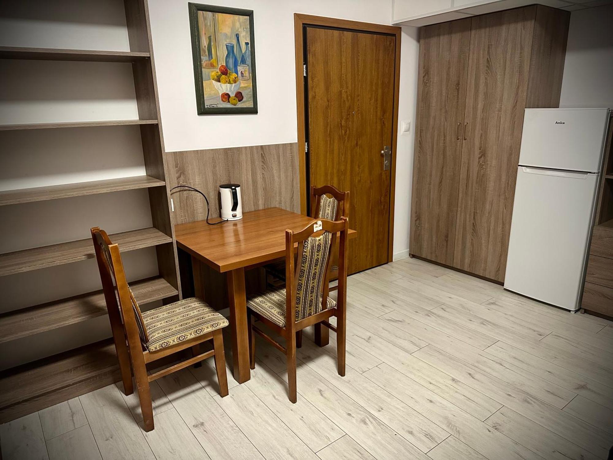 Hostel Sportowa Płońsk Екстериор снимка